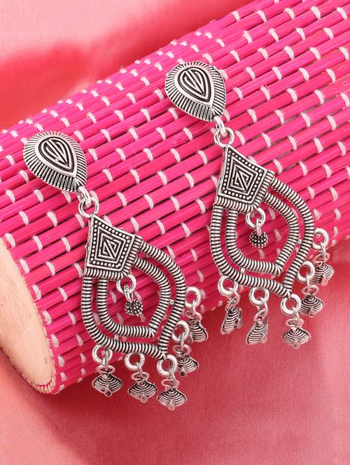 silver metal drop earring - 16596807 - Very Small Image - 1