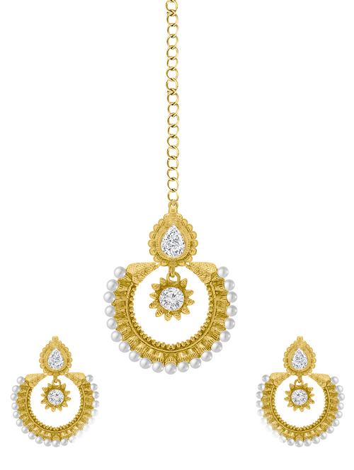 gold metal chandellier earring maangtikka - 16605833 - Very Small Image - 1