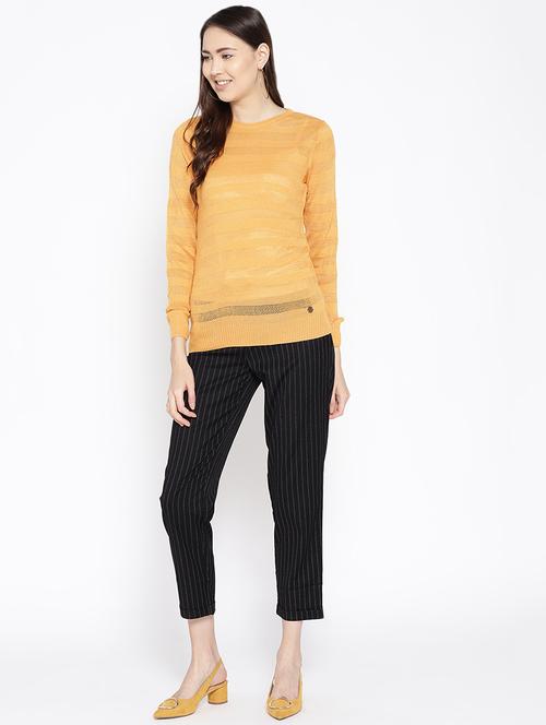 round neck long sleeved pullover - 16616309 - Very Small Image - 1