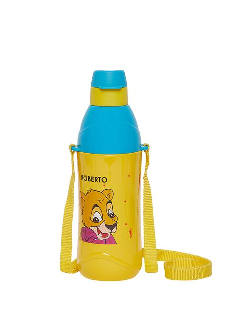 yellow plastic water  bottle - 16622767 - Very Small Image - 1