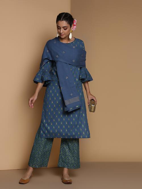 printed suit set - 16631086 - Very Small Image - 1