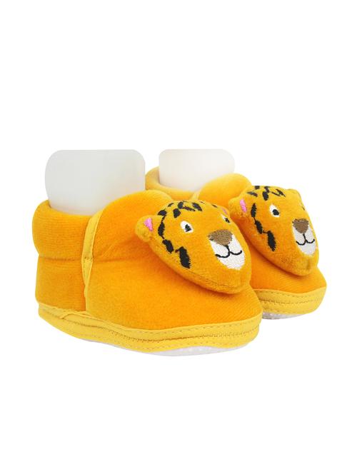 yellow fabric booty - 16710535 - Very Small Image - 1