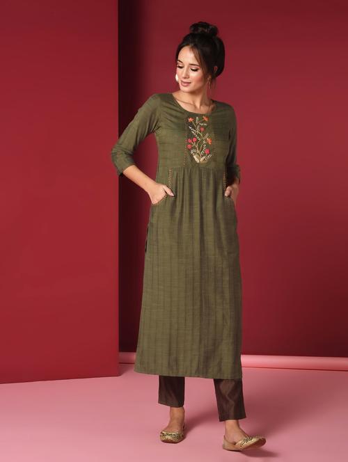 embroidered straight kurta - 16721741 - Very Small Image - 1