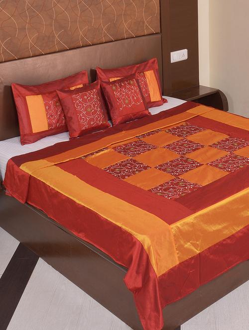  multi polysilk embroidered bed cover with 2 pillow cover & 2 cushion cover set - 16736893 - Very Small Image - 1