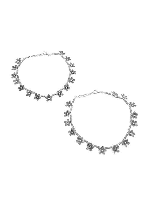 silver metal anklet  and payal - 16737565 - Very Small Image - 1