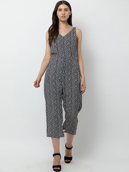 v-neck geometric jumpsuit - 16764734 - Very Small Image - 1