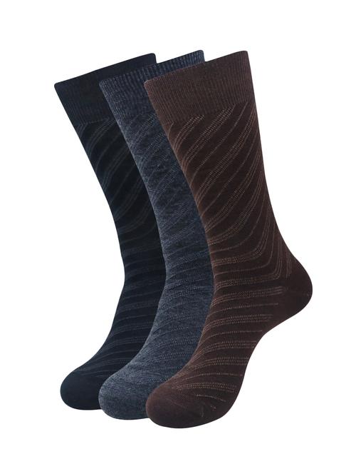 men striped above ankle length socks - 16766551 - Very Small Image - 1