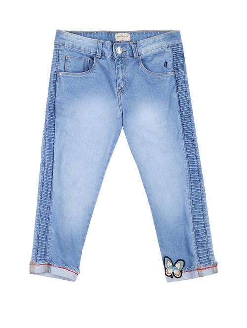 quirky patch cotton blend three fourths shorts  - 16772638 - Very Small Image - 1