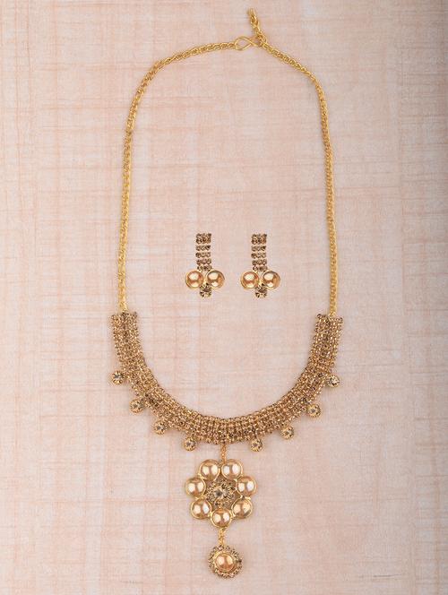 gold metal necklaces and earring - 16791202 - Very Small Image - 1