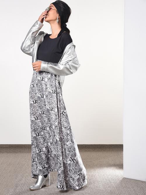 round neck snake print maxi dress  - 16817530 - Very Small Image - 1