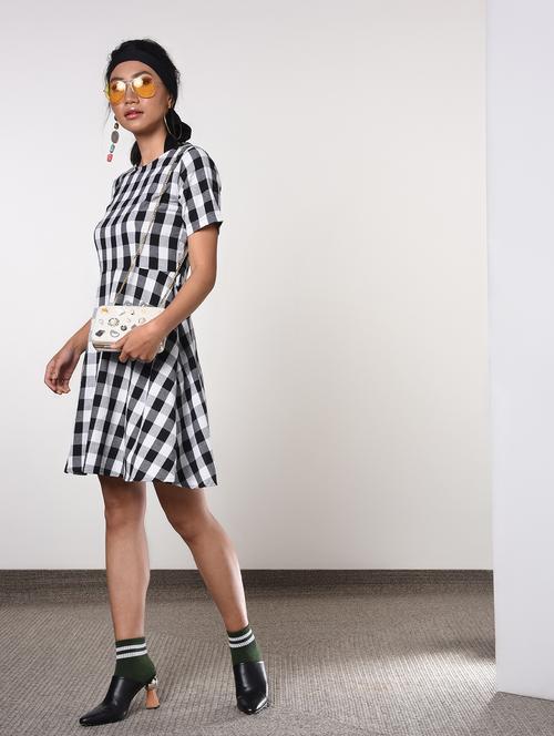 round neck gin gham checkered a-line dress - 16817545 - Very Small Image - 1