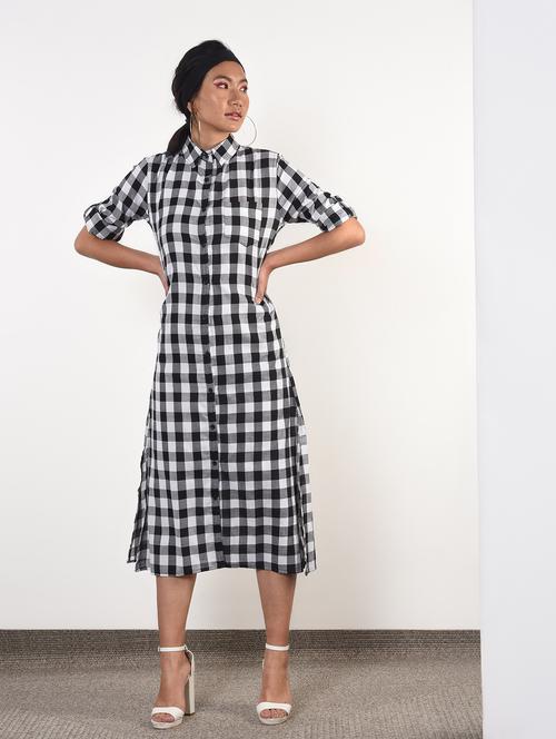 side slit gingham checkered a-line dress - 16817866 - Very Small Image - 1