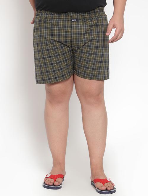 green checkered boxer (plus size) - 16828906 - Very Small Image - 1