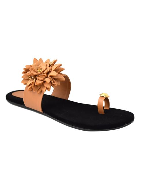 brown one toe sandals - 16831552 - Very Small Image - 1