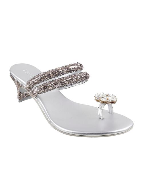 silver one toe sandals - 16842274 - Very Small Image - 1