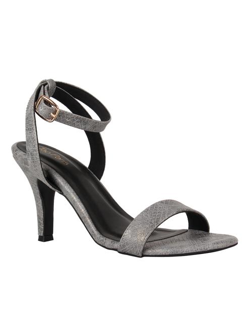 grey back strap sandals - 16879651 - Very Small Image - 1