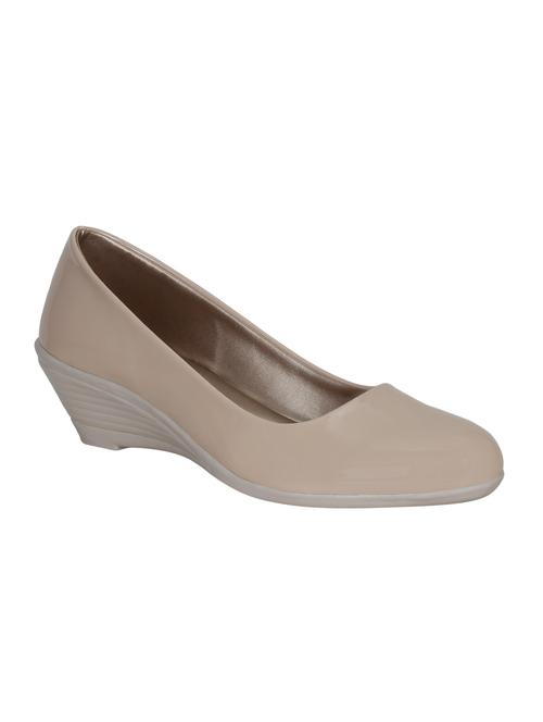 beige slip on pumps - 16896568 - Very Small Image - 1