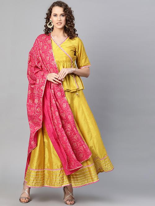 contrast dupatta a-line lehenga - 16909860 - Very Small Image - 1