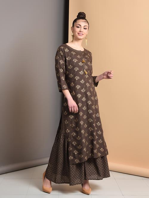 gold print straight kurta  - 16928264 - Very Small Image - 1