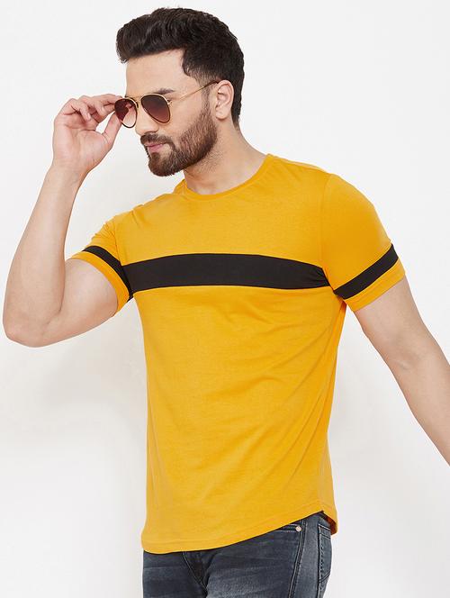 yellow taped t-shirt - 16952403 - Very Small Image - 1