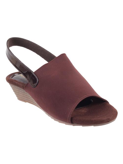 brown back strap wedges - 16969271 - Very Small Image - 1