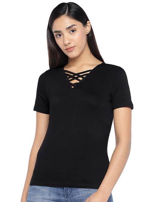 criss cross neck solid tee - 16979036 - Very Small Image - 1