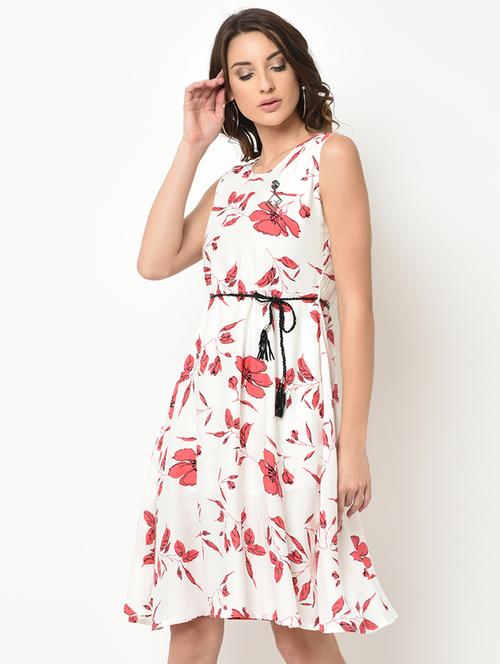 round neck floral belted dress  - 16982736 - Very Small Image - 1