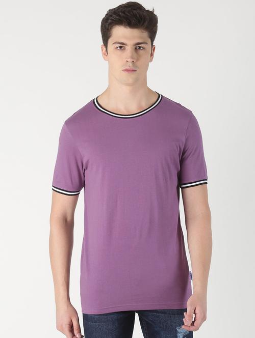 purple solid t-shirt - 16983361 - Very Small Image - 1