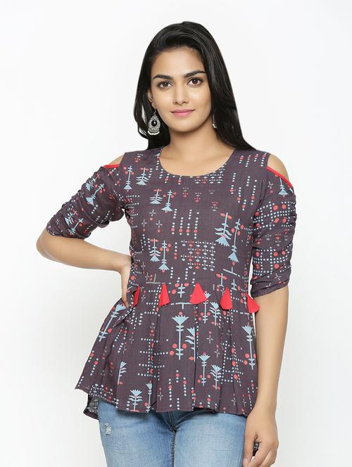 cut out detail printed a-line top - 16983740 - Very Small Image - 1