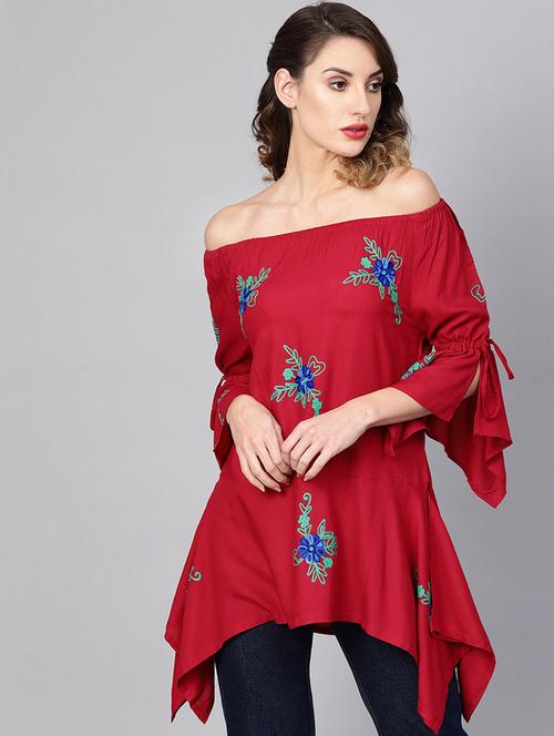 off shoulder embroidered asymmetric top - 16983765 - Very Small Image - 1