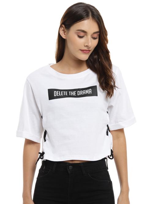 women's chest print round neck t-shirt - 16987140 - Very Small Image - 1