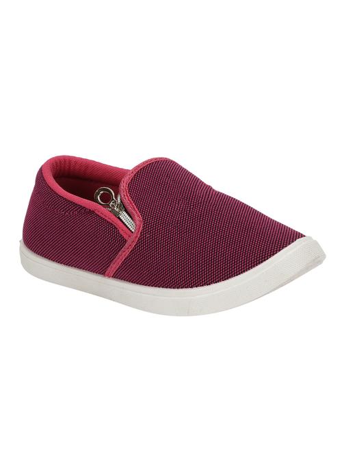 pink slip on sneaker - 16989260 - Very Small Image - 1
