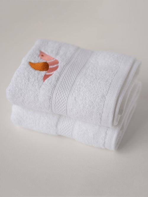 gondi bird embroidered white hand towels - 16993282 - Very Small Image - 1