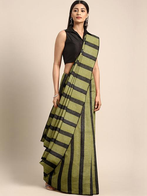 striped handloom saree with blouse - 17007590 - Very Small Image - 1