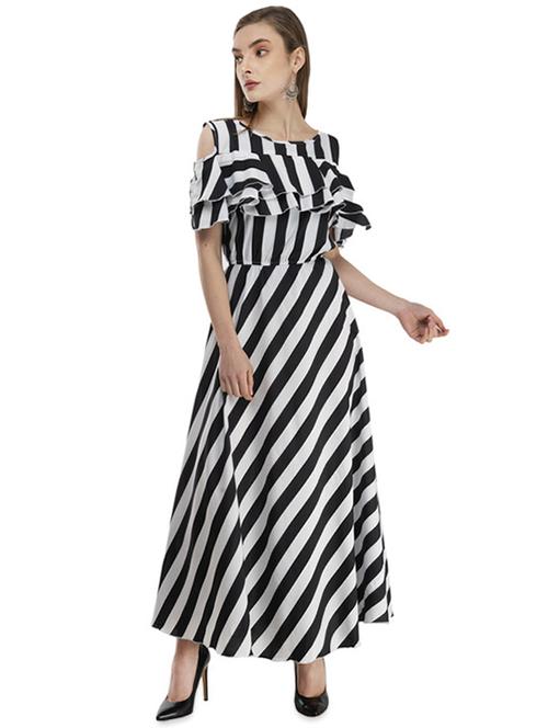 ruffle detail flared maxi dress - 17012674 - Very Small Image - 1