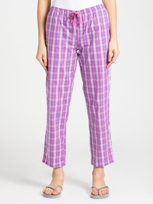mid rise checkered pajama  - 17077894 - Very Small Image - 1