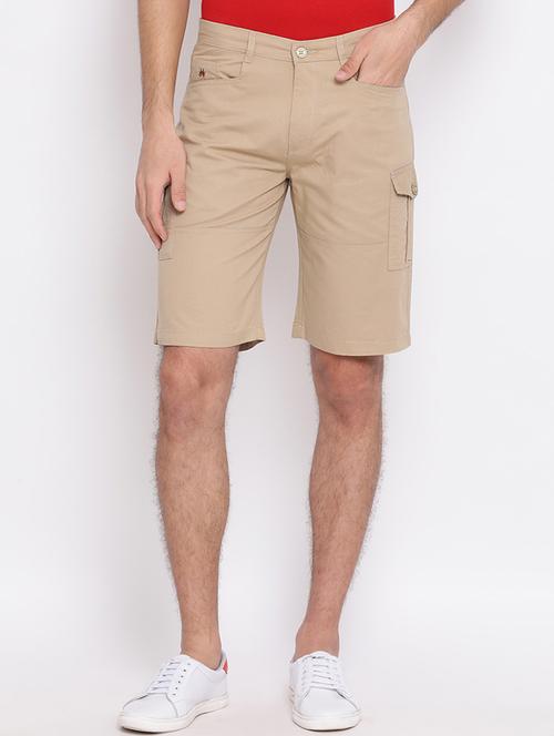 beige solid bermuda shorts - 17095972 - Very Small Image - 1