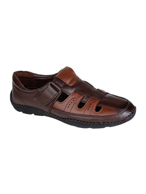 brown back strap sandals - 17097276 - Very Small Image - 1