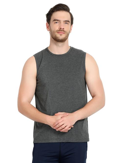 dark grey solid vest - 17136883 - Very Small Image - 1