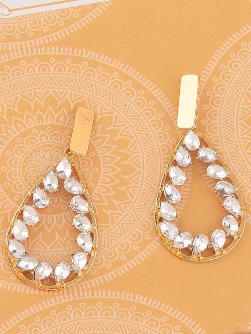 gold metal drop earring - 17194480 - Very Small Image - 1