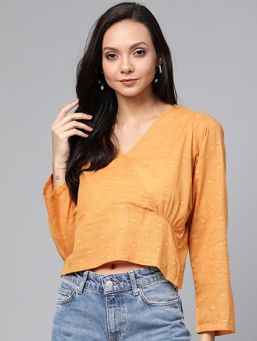 overlap neck crop top  - 17266463 - Very Small Image - 1