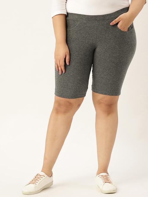 pocket detail solid shorts  - 17300405 - Very Small Image - 1