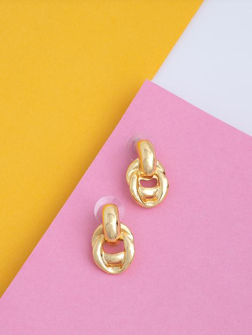 gold metal studs earring - 17327572 - Very Small Image - 1