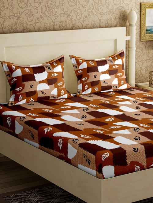 cotton double bedsheet with 2 pillow covers - 17340474 - Very Small Image - 1