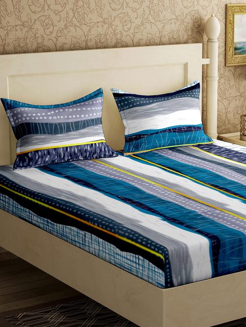 cotton double bedsheet with 2 pillow covers - 17340492 - Very Small Image - 1