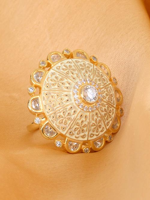 gold brass finger  ring - 17342898 - Very Small Image - 1