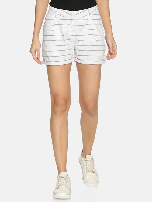 mid rise striped shorts  - 17344853 - Very Small Image - 1
