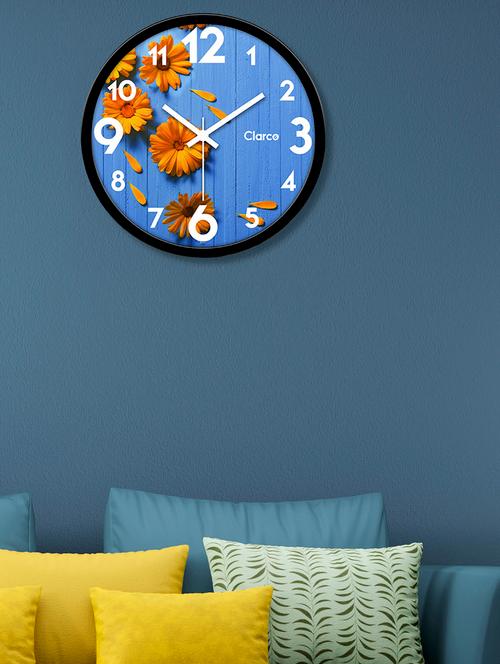 designer round wall clock   - 17352074 - Very Small Image - 1
