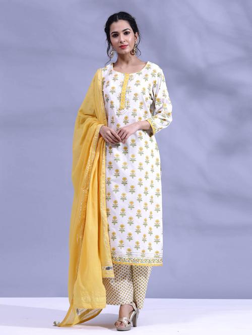 floral kurta palazzo set - 17359306 - Very Small Image - 1