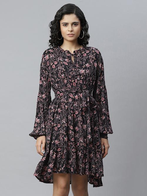 tie up neck floral flared dress - 17393943 - Very Small Image - 1
